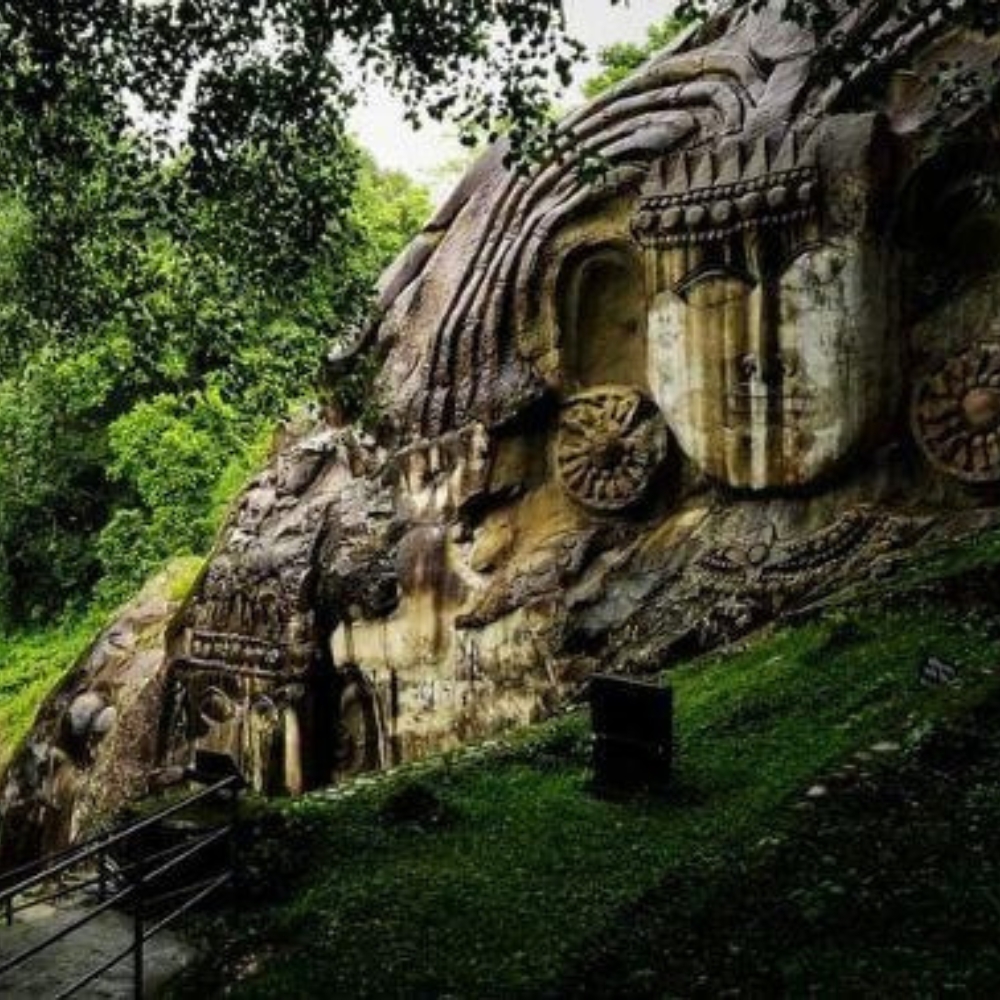 Unakoti